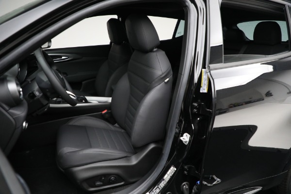 New 2024 Alfa Romeo Tonale Ti for sale Sold at Rolls-Royce Motor Cars Greenwich in Greenwich CT 06830 27