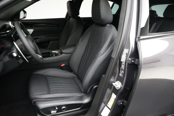 New 2024 Maserati Grecale GT for sale Sold at Rolls-Royce Motor Cars Greenwich in Greenwich CT 06830 28