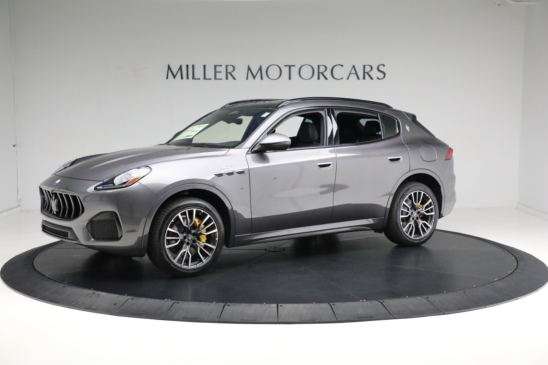 New 2024 Maserati Grecale GT for sale Sold at Rolls-Royce Motor Cars Greenwich in Greenwich CT 06830 1