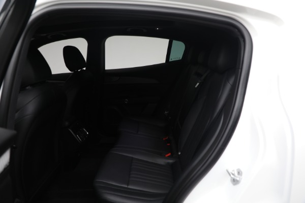 New 2024 Maserati Grecale GT for sale Sold at Rolls-Royce Motor Cars Greenwich in Greenwich CT 06830 26