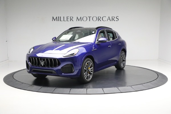 New 2024 Maserati Grecale GT for sale Call for price at Rolls-Royce Motor Cars Greenwich in Greenwich CT 06830 3