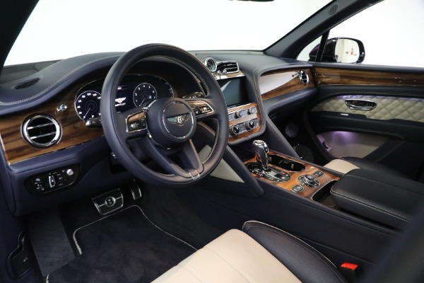 Used 2021 Bentley Bentayga V8 for sale Sold at Rolls-Royce Motor Cars Greenwich in Greenwich CT 06830 10