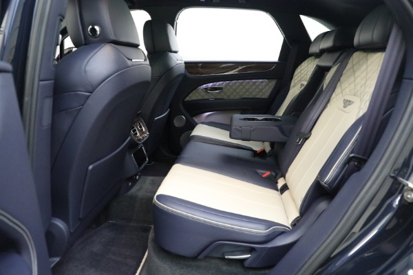 Used 2021 Bentley Bentayga V8 for sale Sold at Rolls-Royce Motor Cars Greenwich in Greenwich CT 06830 15