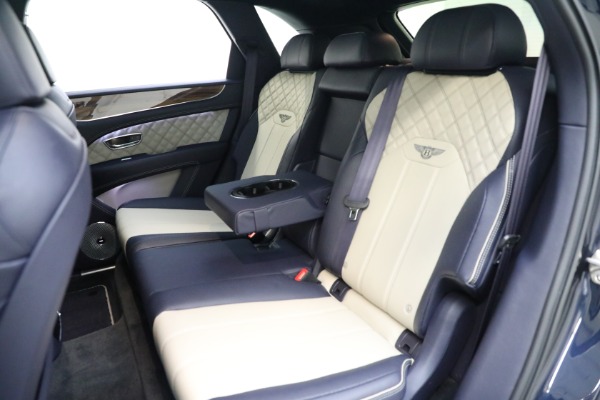 Used 2021 Bentley Bentayga V8 for sale Sold at Rolls-Royce Motor Cars Greenwich in Greenwich CT 06830 16