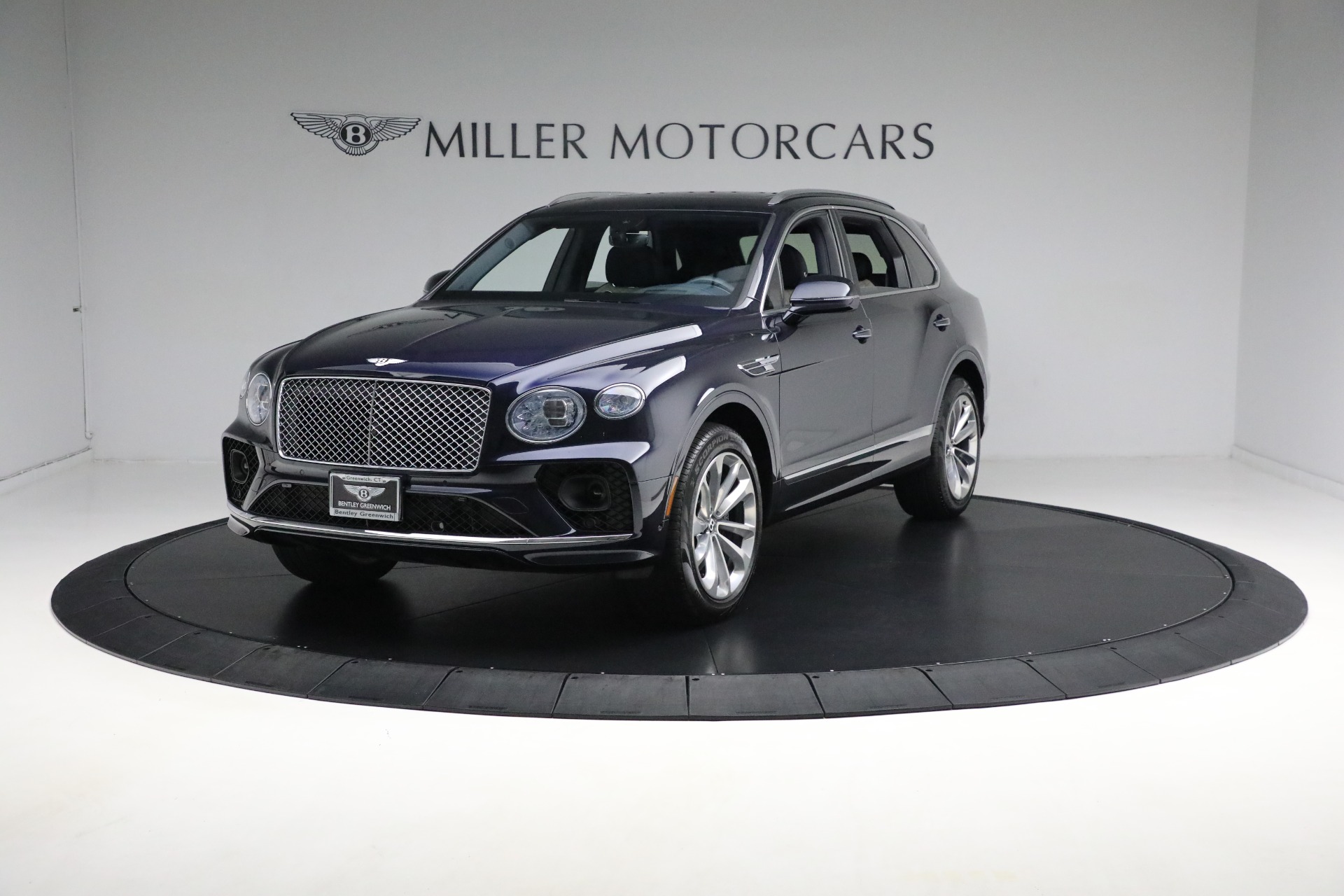 Used 2021 Bentley Bentayga V8 for sale Sold at Rolls-Royce Motor Cars Greenwich in Greenwich CT 06830 1