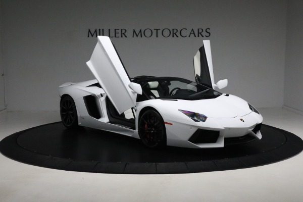Used 2013 Lamborghini Aventador LP 700-4 for sale Sold at Rolls-Royce Motor Cars Greenwich in Greenwich CT 06830 16