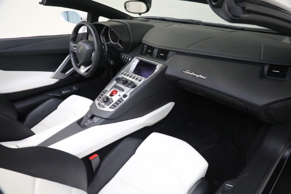 Used 2013 Lamborghini Aventador LP 700-4 for sale Sold at Rolls-Royce Motor Cars Greenwich in Greenwich CT 06830 20