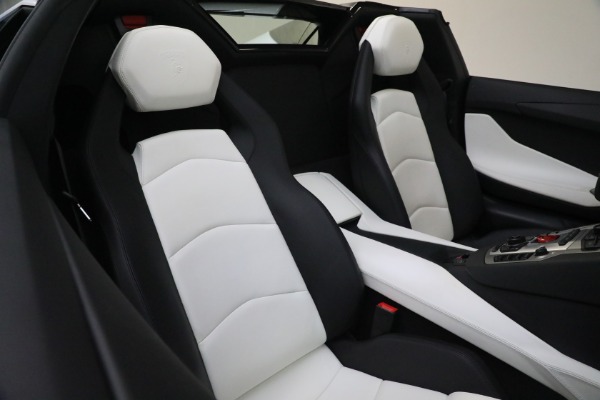 Used 2013 Lamborghini Aventador LP 700-4 for sale Sold at Rolls-Royce Motor Cars Greenwich in Greenwich CT 06830 22