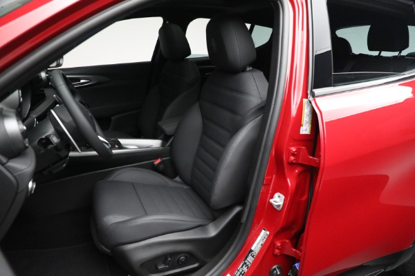 New 2024 Alfa Romeo Tonale Veloce for sale Sold at Rolls-Royce Motor Cars Greenwich in Greenwich CT 06830 27
