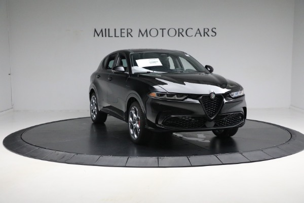 New 2024 Alfa Romeo Tonale Veloce for sale Sold at Rolls-Royce Motor Cars Greenwich in Greenwich CT 06830 23