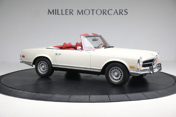 Used 1970 Mercedes-Benz 280 SL for sale Sold at Rolls-Royce Motor Cars Greenwich in Greenwich CT 06830 11