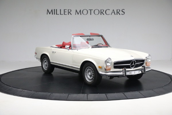 Used 1970 Mercedes-Benz 280 SL for sale Sold at Rolls-Royce Motor Cars Greenwich in Greenwich CT 06830 12
