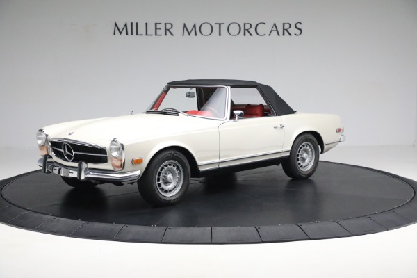 Used 1970 Mercedes-Benz 280 SL for sale Sold at Rolls-Royce Motor Cars Greenwich in Greenwich CT 06830 14
