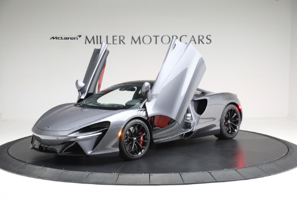 New 2024 McLaren Artura TechLux for sale Sold at Rolls-Royce Motor Cars Greenwich in Greenwich CT 06830 10