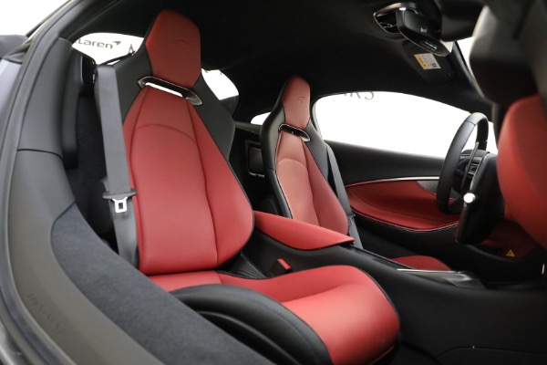 New 2024 McLaren Artura TechLux for sale Sold at Rolls-Royce Motor Cars Greenwich in Greenwich CT 06830 20