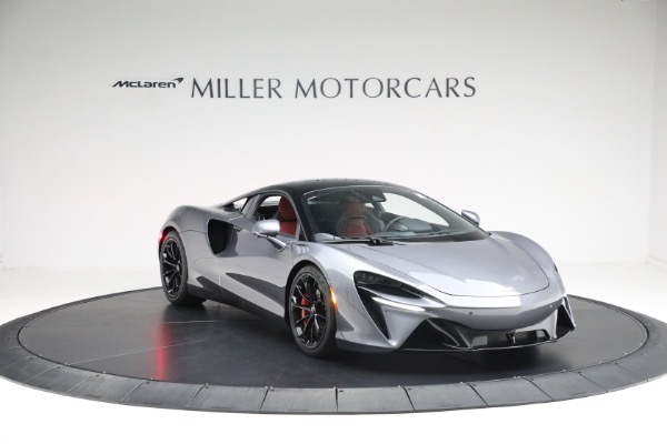 New 2024 McLaren Artura TechLux for sale Sold at Rolls-Royce Motor Cars Greenwich in Greenwich CT 06830 8