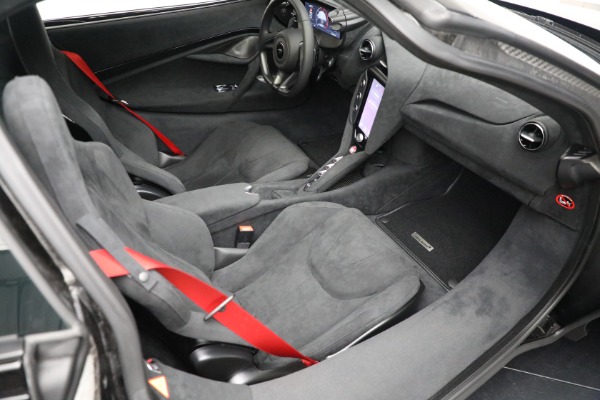New 2024 McLaren 750S for sale Sold at Rolls-Royce Motor Cars Greenwich in Greenwich CT 06830 26