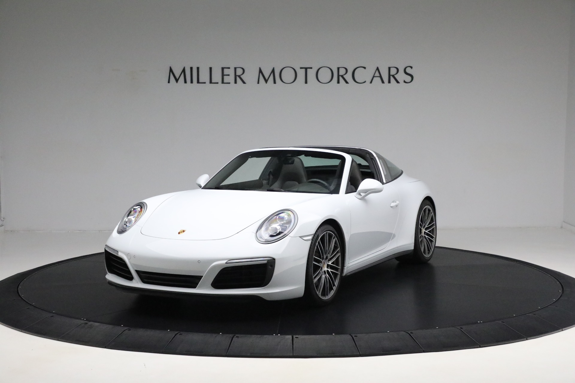 Used 2019 Porsche 911 Targa 4S for sale Sold at Rolls-Royce Motor Cars Greenwich in Greenwich CT 06830 1