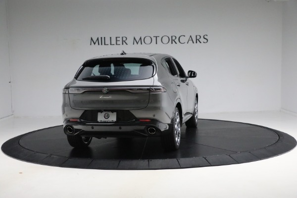 New 2024 Alfa Romeo Tonale Veloce for sale Sold at Rolls-Royce Motor Cars Greenwich in Greenwich CT 06830 14
