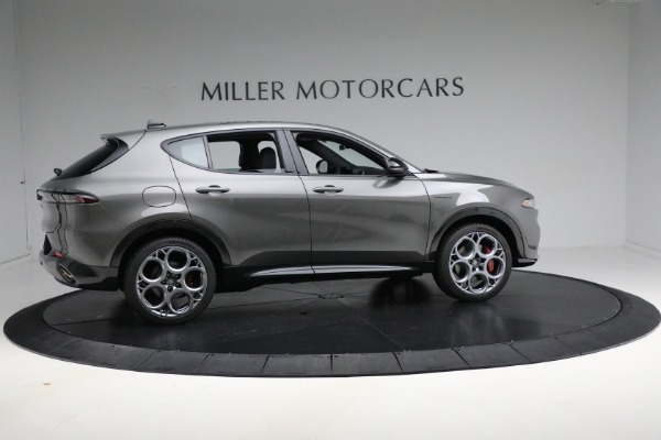 New 2024 Alfa Romeo Tonale Veloce for sale Sold at Rolls-Royce Motor Cars Greenwich in Greenwich CT 06830 18