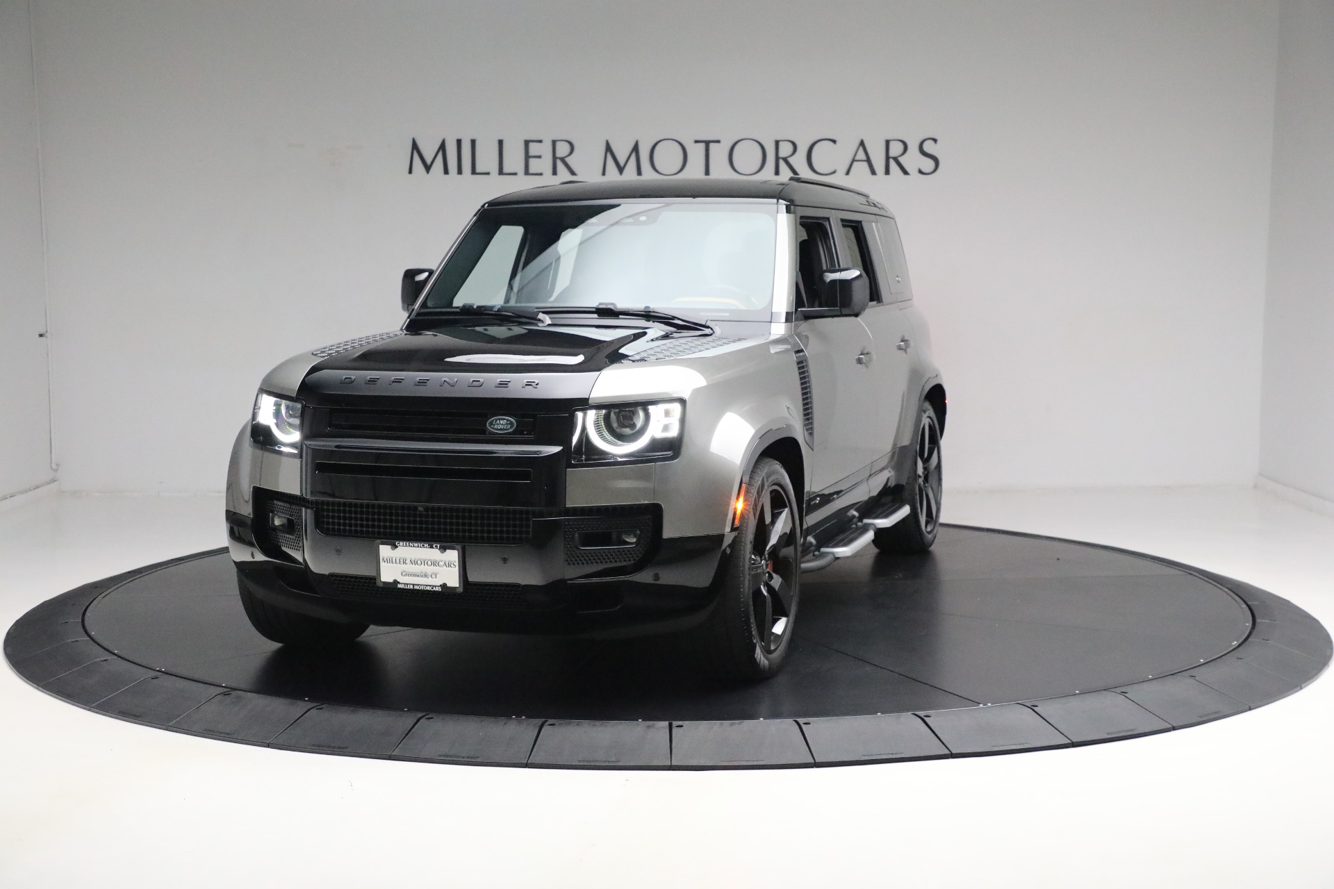 Used 2022 Land Rover Defender 110 X for sale Sold at Rolls-Royce Motor Cars Greenwich in Greenwich CT 06830 1