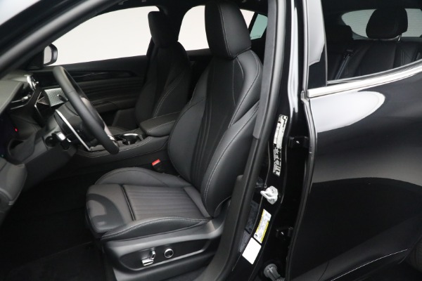 New 2024 Maserati Grecale GT for sale Sold at Rolls-Royce Motor Cars Greenwich in Greenwich CT 06830 28