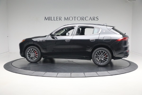 New 2024 Maserati Grecale GT for sale Sold at Rolls-Royce Motor Cars Greenwich in Greenwich CT 06830 8