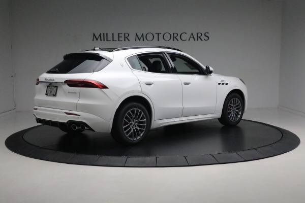 New 2024 Maserati Grecale GT for sale Sold at Rolls-Royce Motor Cars Greenwich in Greenwich CT 06830 15
