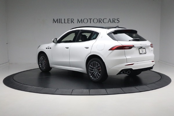 New 2024 Maserati Grecale GT for sale Sold at Rolls-Royce Motor Cars Greenwich in Greenwich CT 06830 9