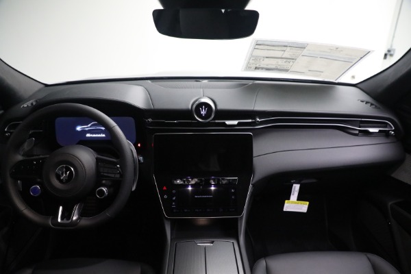 New 2024 Maserati Grecale GT for sale Sold at Rolls-Royce Motor Cars Greenwich in Greenwich CT 06830 18