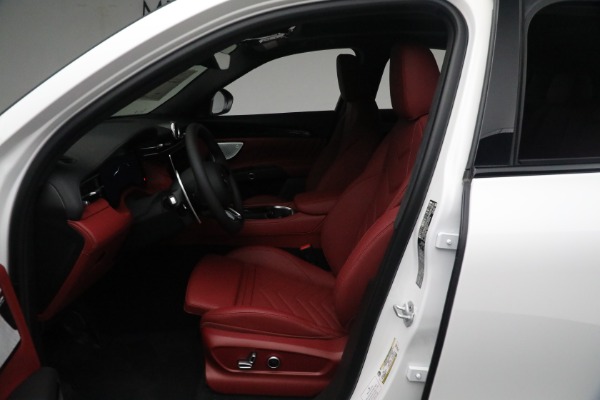 New 2024 Maserati Grecale Modena for sale Sold at Rolls-Royce Motor Cars Greenwich in Greenwich CT 06830 28