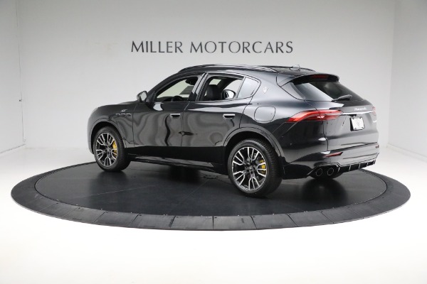 New 2024 Maserati Grecale GT for sale Sold at Rolls-Royce Motor Cars Greenwich in Greenwich CT 06830 10