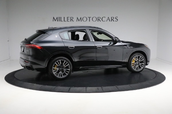 New 2024 Maserati Grecale GT for sale Sold at Rolls-Royce Motor Cars Greenwich in Greenwich CT 06830 18