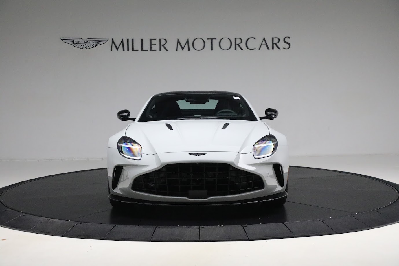 New 2025 Aston Martin Vantage for sale Sold at Rolls-Royce Motor Cars Greenwich in Greenwich CT 06830 11