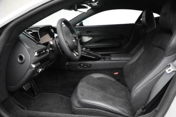 New 2025 Aston Martin Vantage for sale $242,100 at Rolls-Royce Motor Cars Greenwich in Greenwich CT 06830 14