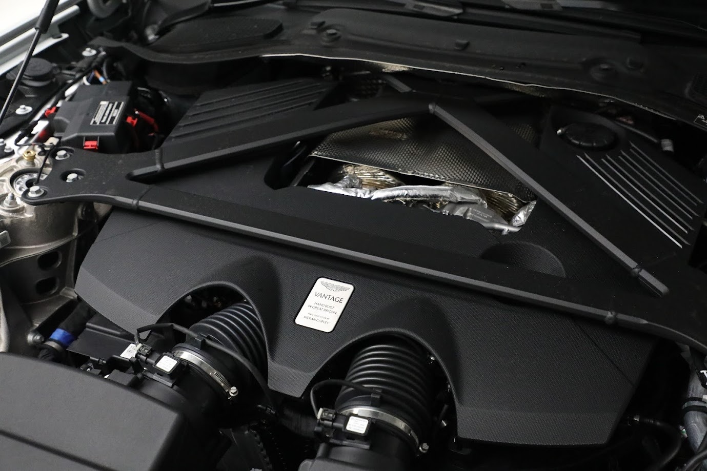 New 2025 Aston Martin Vantage for sale Sold at Rolls-Royce Motor Cars Greenwich in Greenwich CT 06830 24