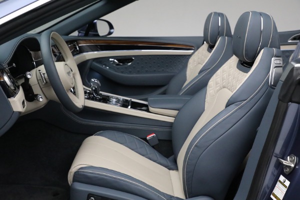 Used 2023 Bentley Continental GTC Azure V8 for sale Sold at Rolls-Royce Motor Cars Greenwich in Greenwich CT 06830 23