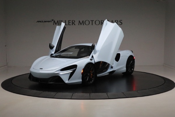 Used 2023 McLaren Artura Vision for sale Sold at Rolls-Royce Motor Cars Greenwich in Greenwich CT 06830 14