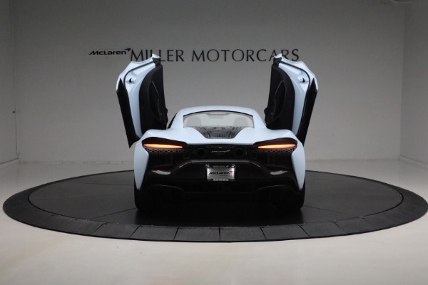 Used 2023 McLaren Artura Vision for sale Sold at Rolls-Royce Motor Cars Greenwich in Greenwich CT 06830 17