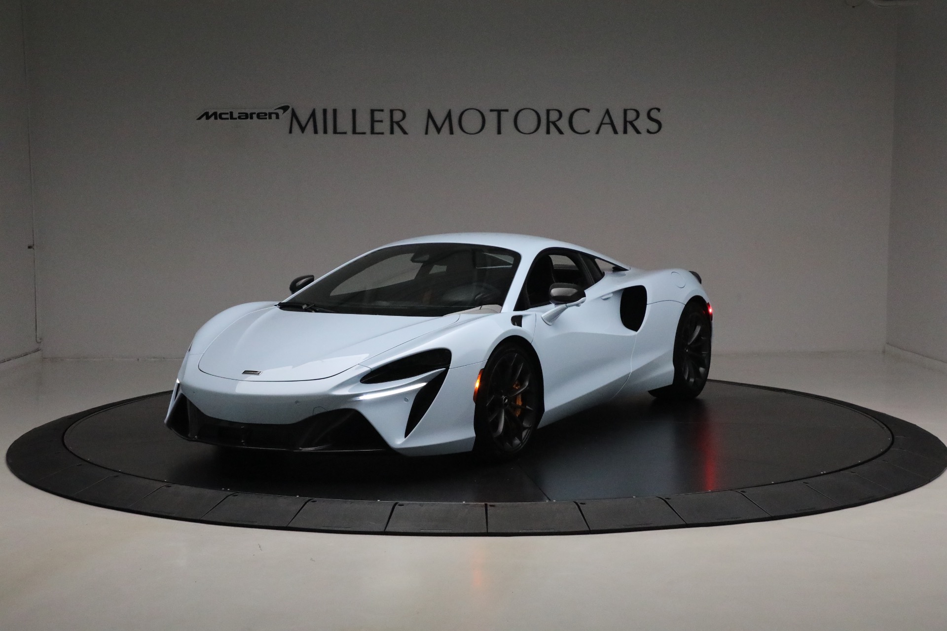 Used 2023 McLaren Artura Vision for sale Sold at Rolls-Royce Motor Cars Greenwich in Greenwich CT 06830 1