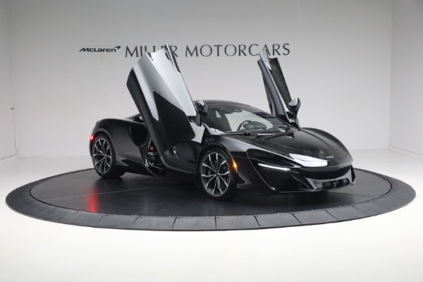 Used 2023 McLaren Artura TechLux for sale Sold at Rolls-Royce Motor Cars Greenwich in Greenwich CT 06830 16
