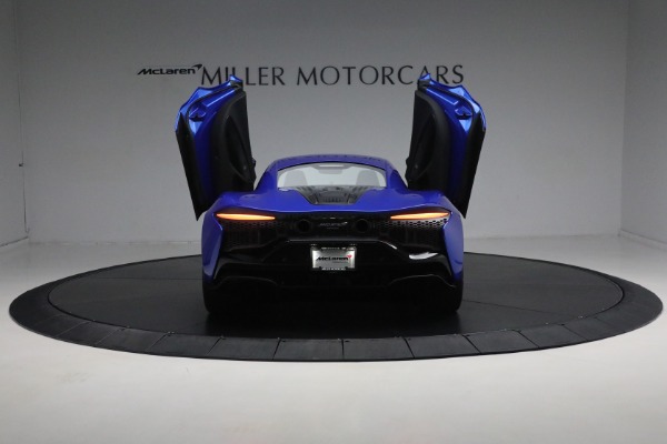 Used 2023 McLaren Artura for sale Sold at Rolls-Royce Motor Cars Greenwich in Greenwich CT 06830 16