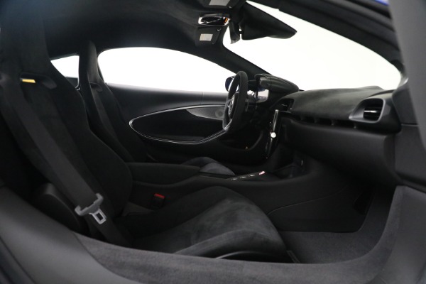 Used 2023 McLaren Artura for sale Sold at Rolls-Royce Motor Cars Greenwich in Greenwich CT 06830 23