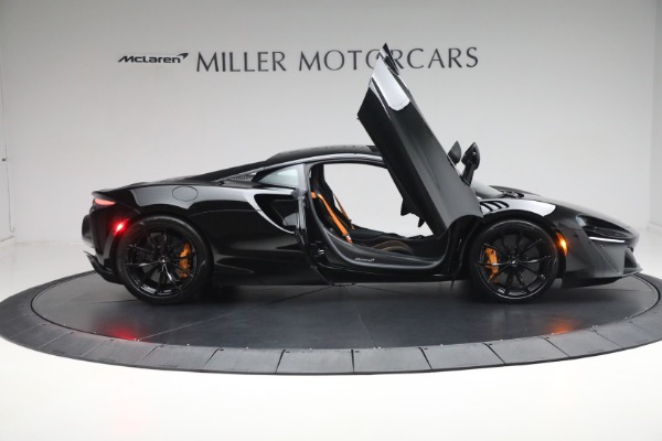 Used 2023 McLaren Artura Vision for sale Sold at Rolls-Royce Motor Cars Greenwich in Greenwich CT 06830 17