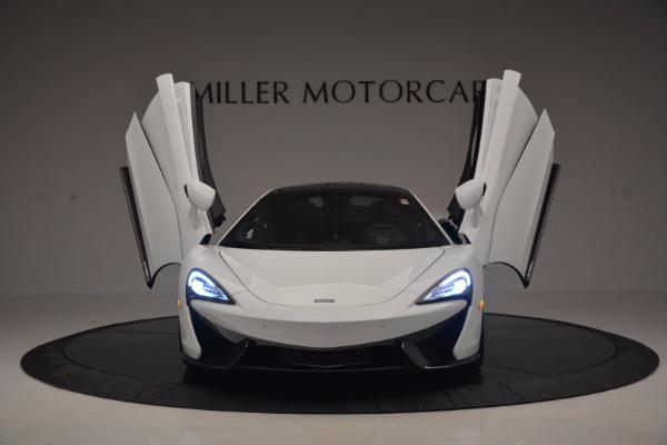 New 2017 McLaren 570GT for sale Sold at Rolls-Royce Motor Cars Greenwich in Greenwich CT 06830 13