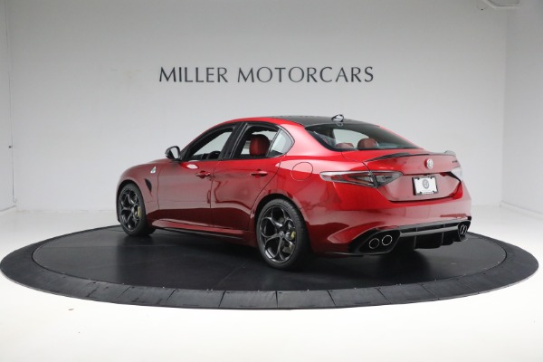 Used 2024 Alfa Romeo Giulia Quadrifoglio Carbon for sale $78,900 at Rolls-Royce Motor Cars Greenwich in Greenwich CT 06830 10