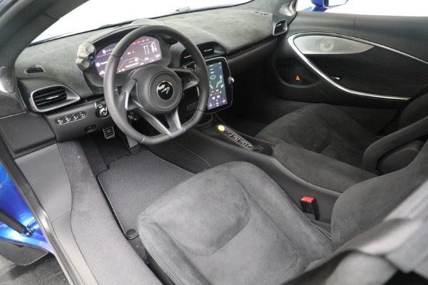New 2025 McLaren Artura for sale Sold at Rolls-Royce Motor Cars Greenwich in Greenwich CT 06830 23