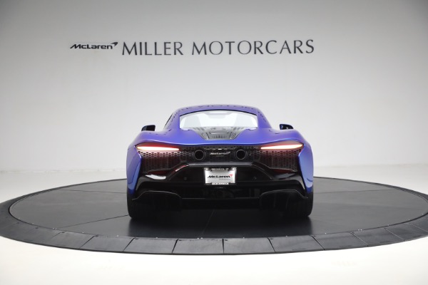 New 2025 McLaren Artura for sale Sold at Rolls-Royce Motor Cars Greenwich in Greenwich CT 06830 6