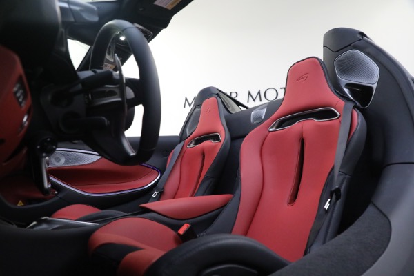 New 2025 McLaren Artura Spider TechLux for sale $346,318 at Rolls-Royce Motor Cars Greenwich in Greenwich CT 06830 28