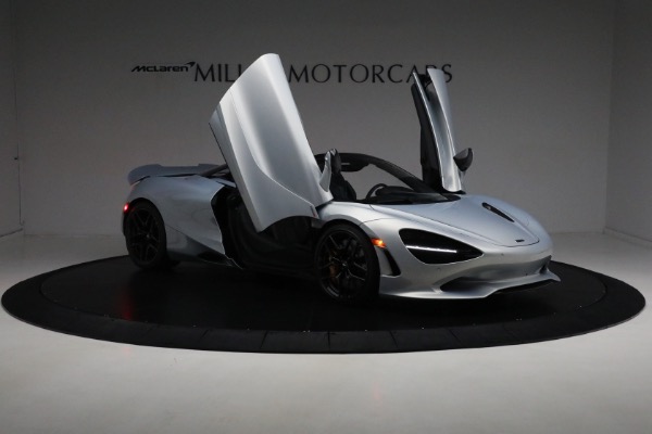 New 2024 McLaren 750S Spider TechLux for sale Sold at Rolls-Royce Motor Cars Greenwich in Greenwich CT 06830 19